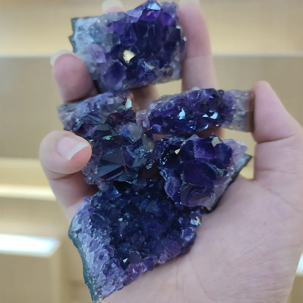 10-70g 30-50mm Amethyst Geode Natural Crystal Quartz Stone Wand Point Energy Healing Mineral Stone Rock Home Decor Geode