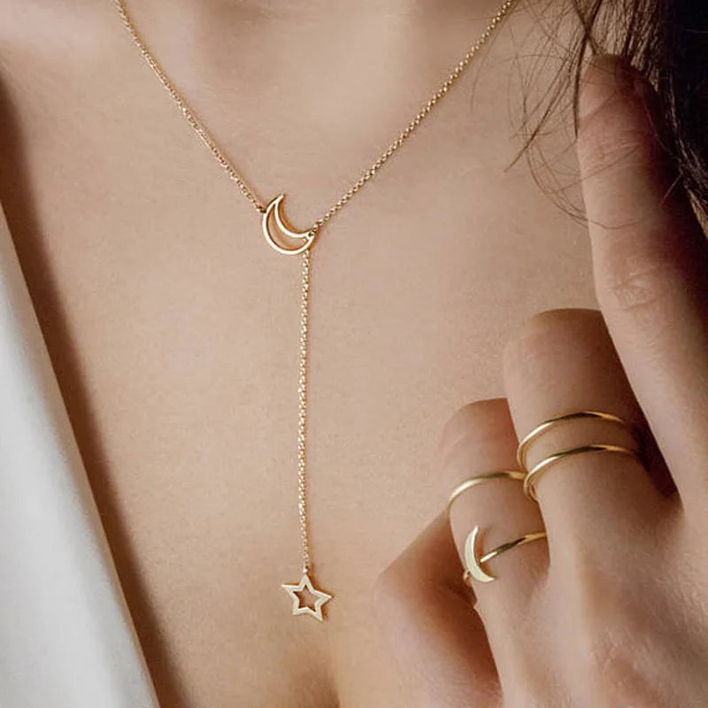 Simple Moon Star Pendant Choker Necklace Gold Alloy Chain for Women